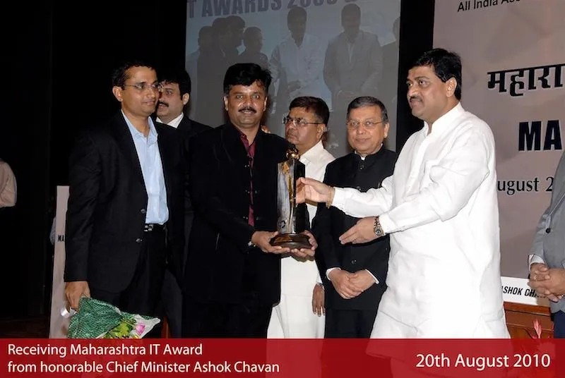 Quick Heal winning the Maharashtra IT Award