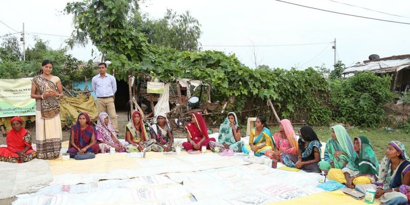 With this programme, 13,000 rural women take over the reins of their families