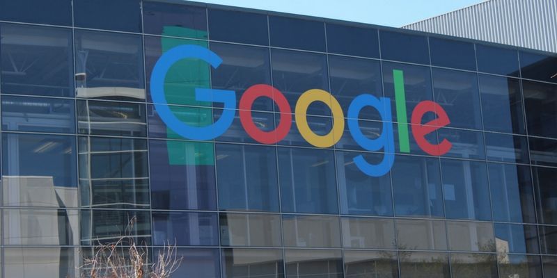 Google slapped with Rs 136 crore fine for search bias