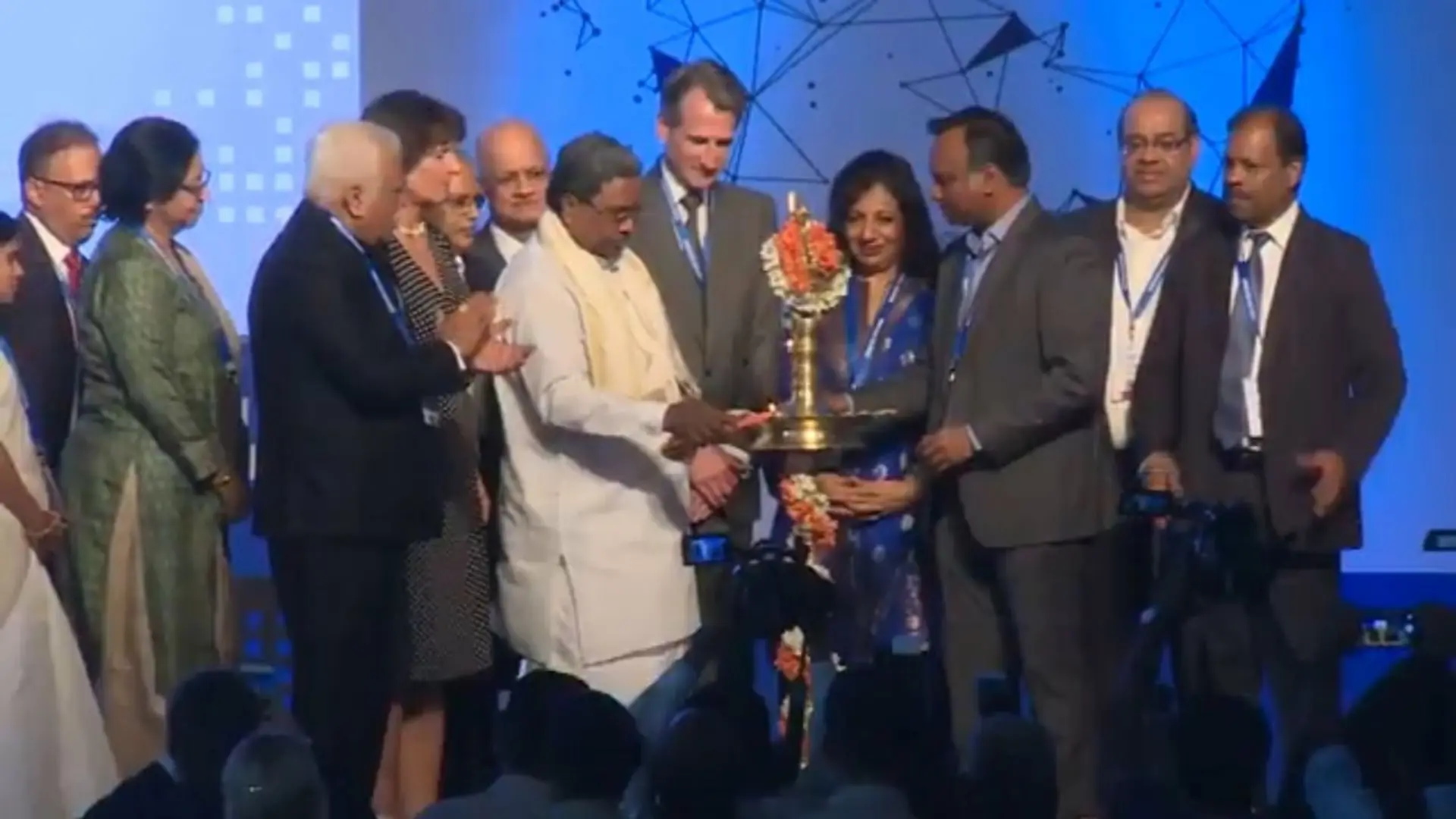 Karnataka will create 20,000 startups by 2020, Bengaluru Tech Summit kicks off with fanfare