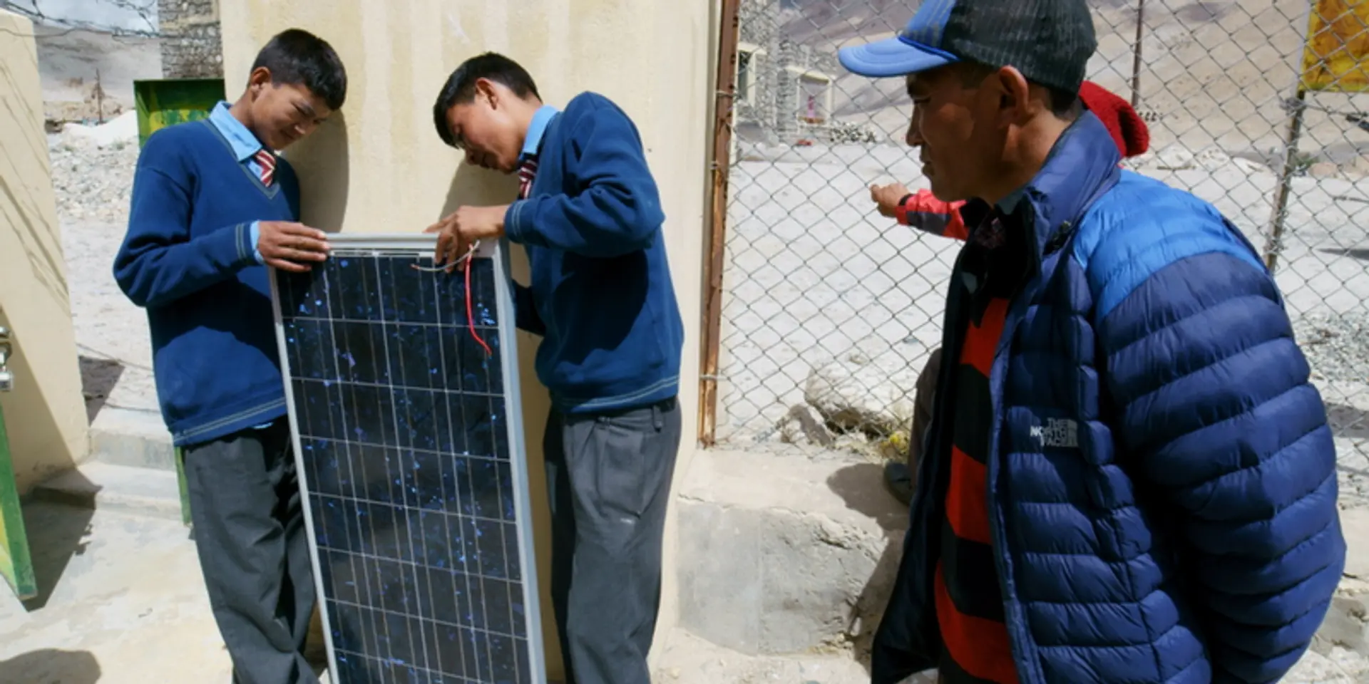 A global power sector based entirely on renewables: wishful thinking or an eventual reality?