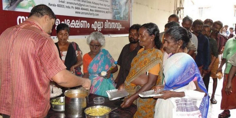 This Ernakulam vegetable vendor saves a portion of his daily stock to donate to the poor