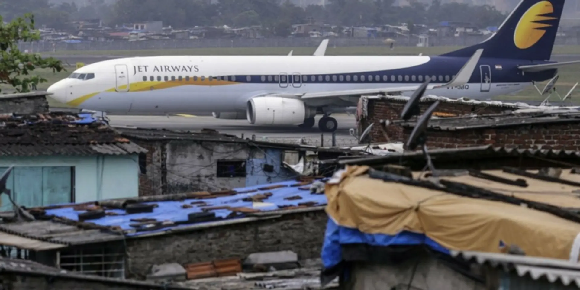 Mumbai airport sets world record, handles 969 flights in a 24-hour period