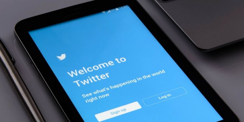 Twitter allows third-party apps for account verification