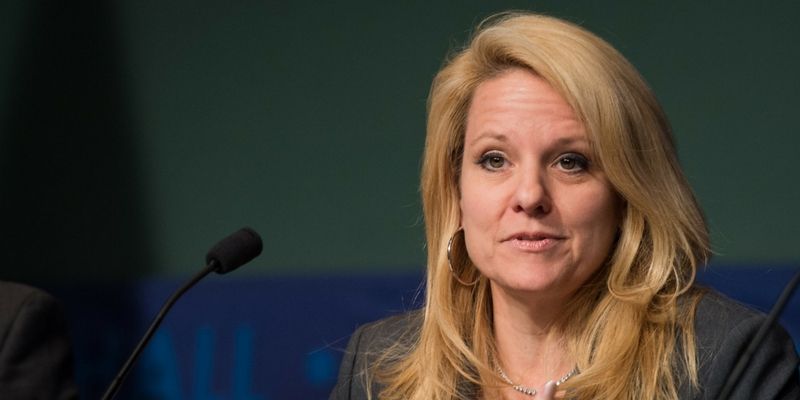 9 quotes from SpaceX COO Gwynne Shotwell that prove all women can reach for the stars