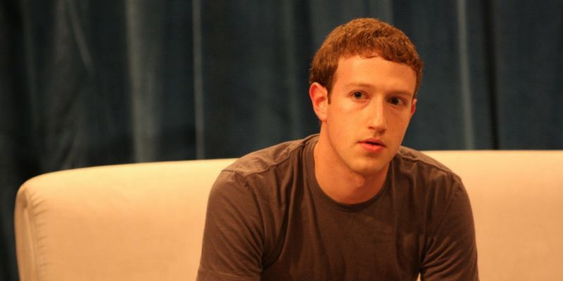 Mark Zuckerberg loses $6 B in a day after Cambridge Analytica revelation
