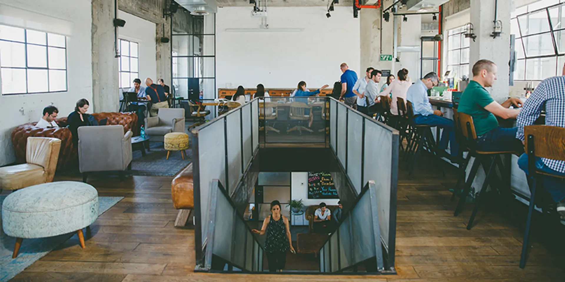 25 Israeli investors, entrepreneurs come together to connect companies and startups