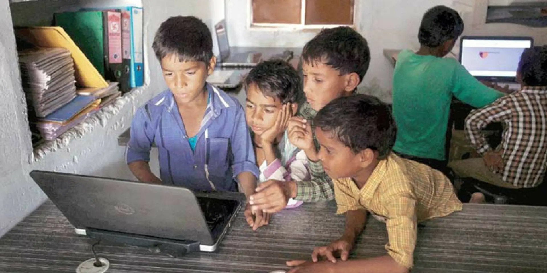 These 5 startups led by IITians are redefining education through mobile apps in Rajasthan