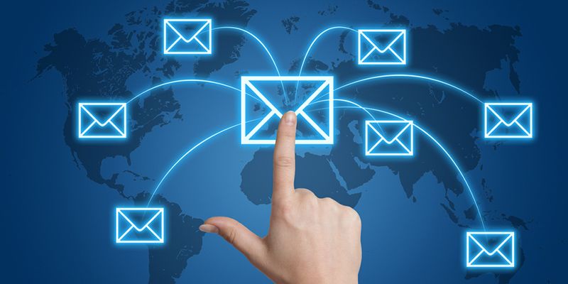 Marketers, try these email marketing growth hacks through social media