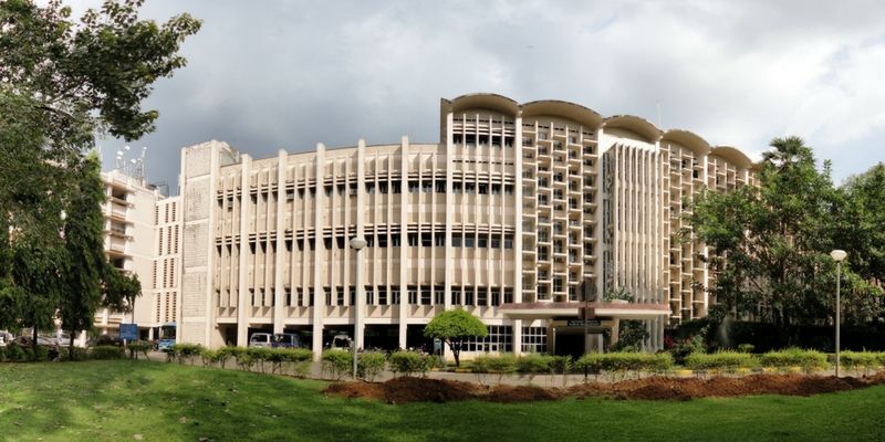 IIT-B now plans to offer new academic courses like filmmaking and medicine