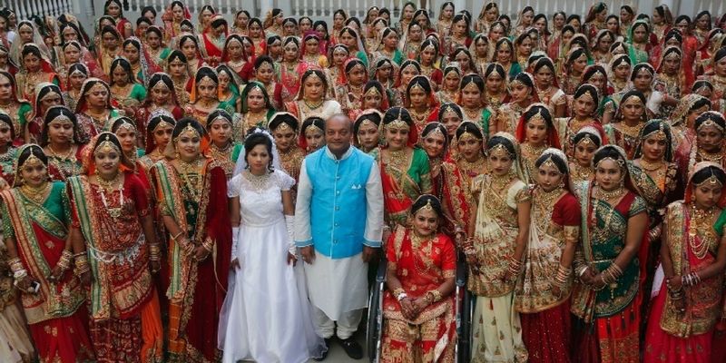 This businessman from Surat married off 251 poor girls, gave Rs 5 lakh to each bride