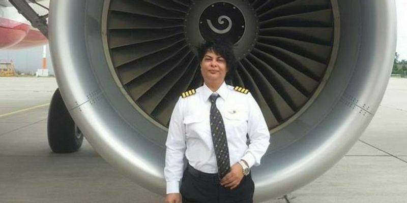Woman pilot avoids mid-air flight collision, saves lives of 261 passengers