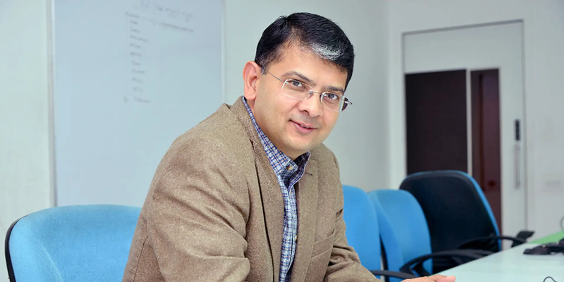 '50pc of enterprises will spend more on chatbots compared to mobile apps by 2021,' says Gupshup CEO Beerud Sheth