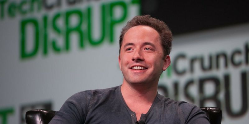 Dropbox makes dream debut on NASDAQ in biggest tech IPO since Snap Inc.