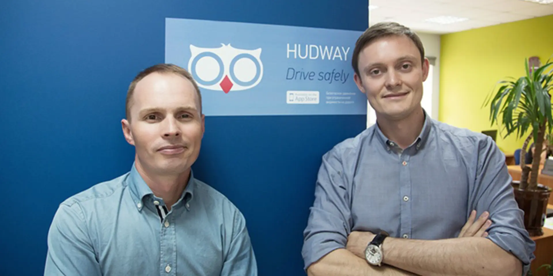 HUDWAY’s hardware and apps transform any smartphone to a heads-up display