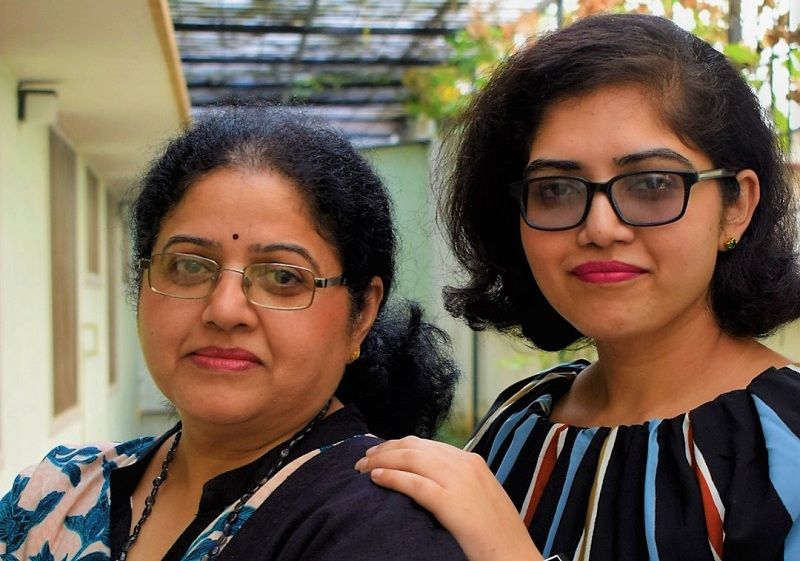 With Vedaearth’s aromatherapy, this mother-daughter duo is inhaling the sweet smell of success