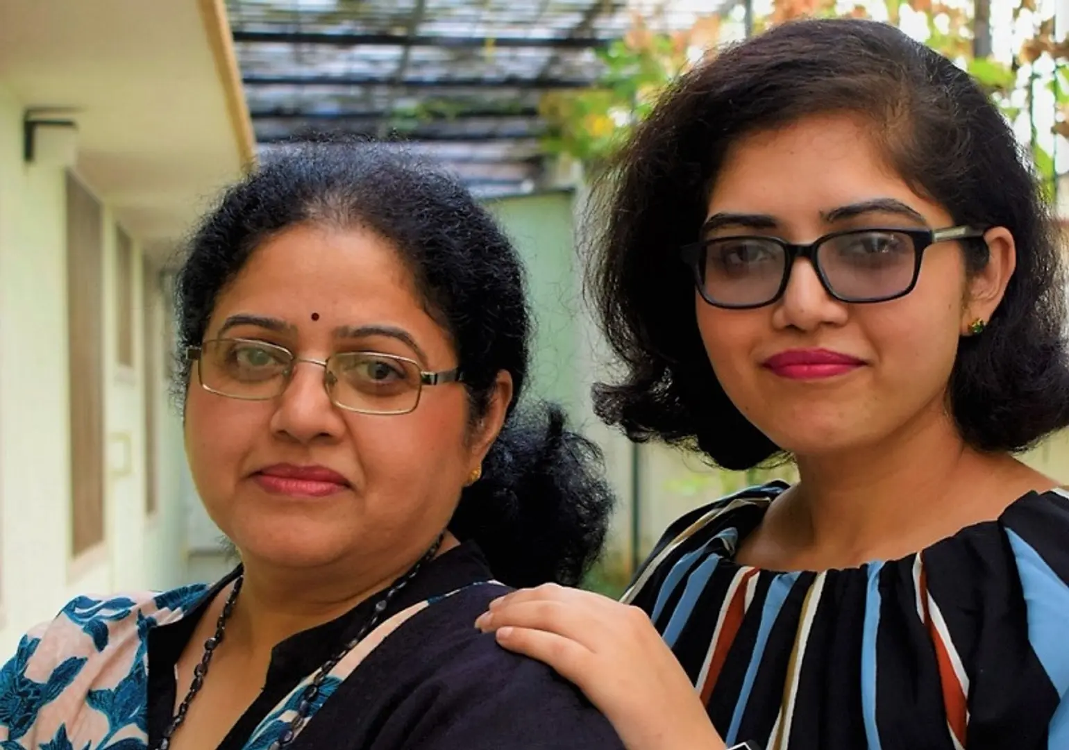 With Vedaearth’s aromatherapy, this mother-daughter duo is inhaling the sweet smell of success