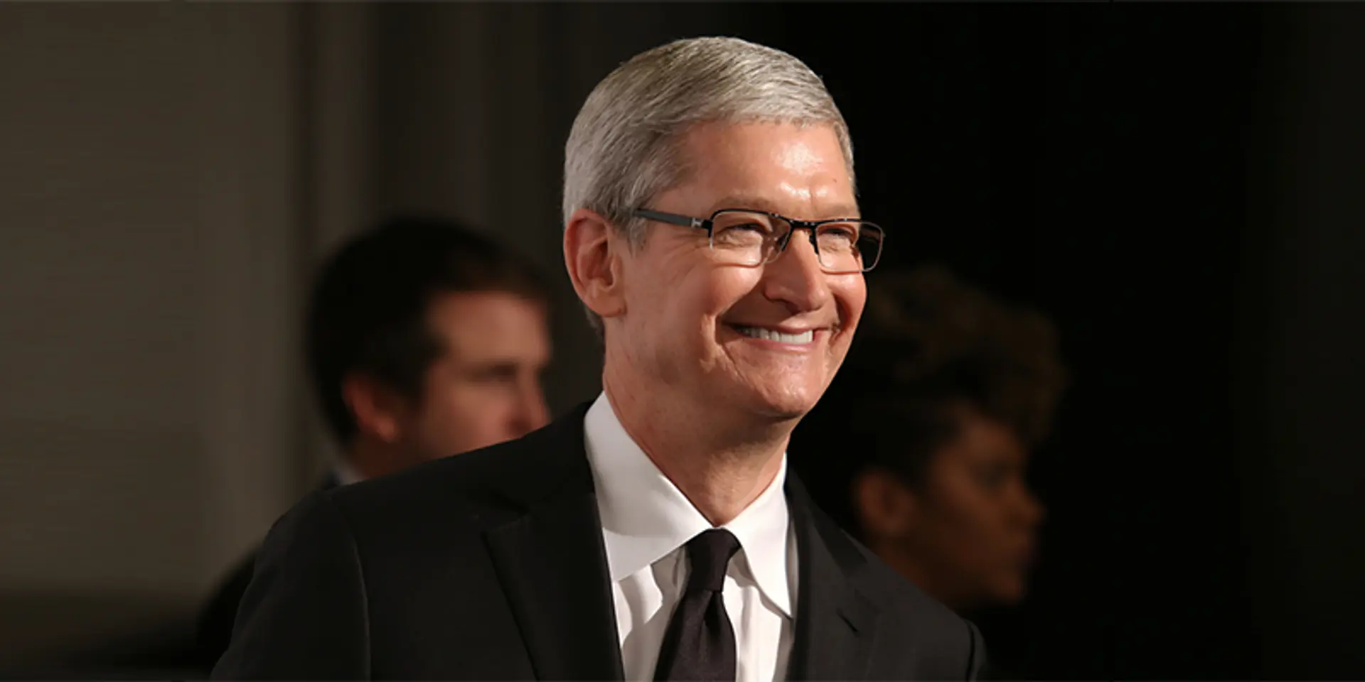 Tim Cook cracks down on Facebook following the Cambridge Analytica data breach