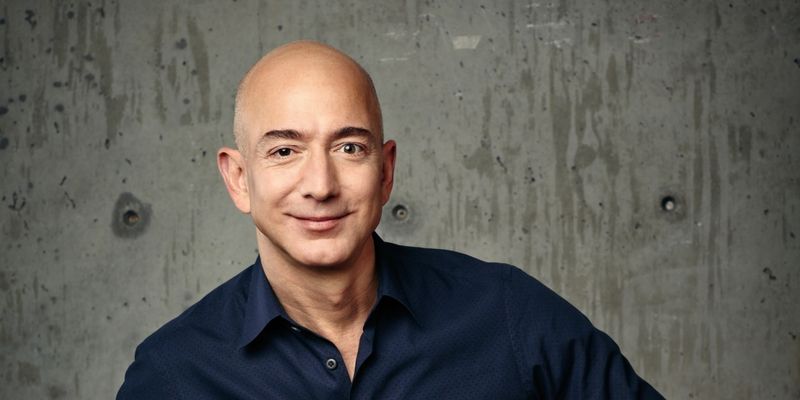 Amazon likely to buy 7-8pc stake in Future Retail: media reports