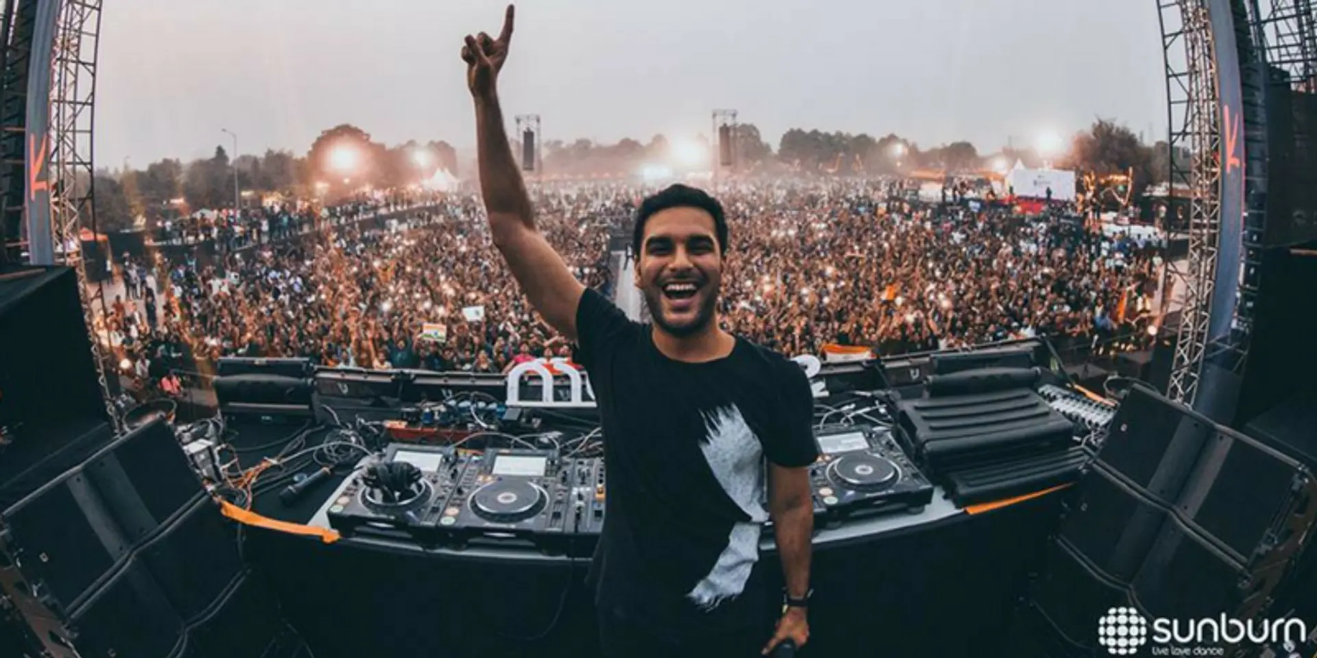 Artiste Anish Sood becomes first Indian to win at Independent Music Awards