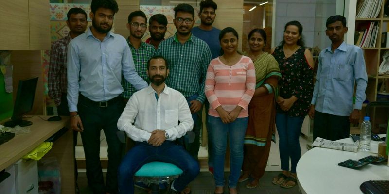 Tired of waiting for your food? Bootstrapped EasyQueue is here to solve that