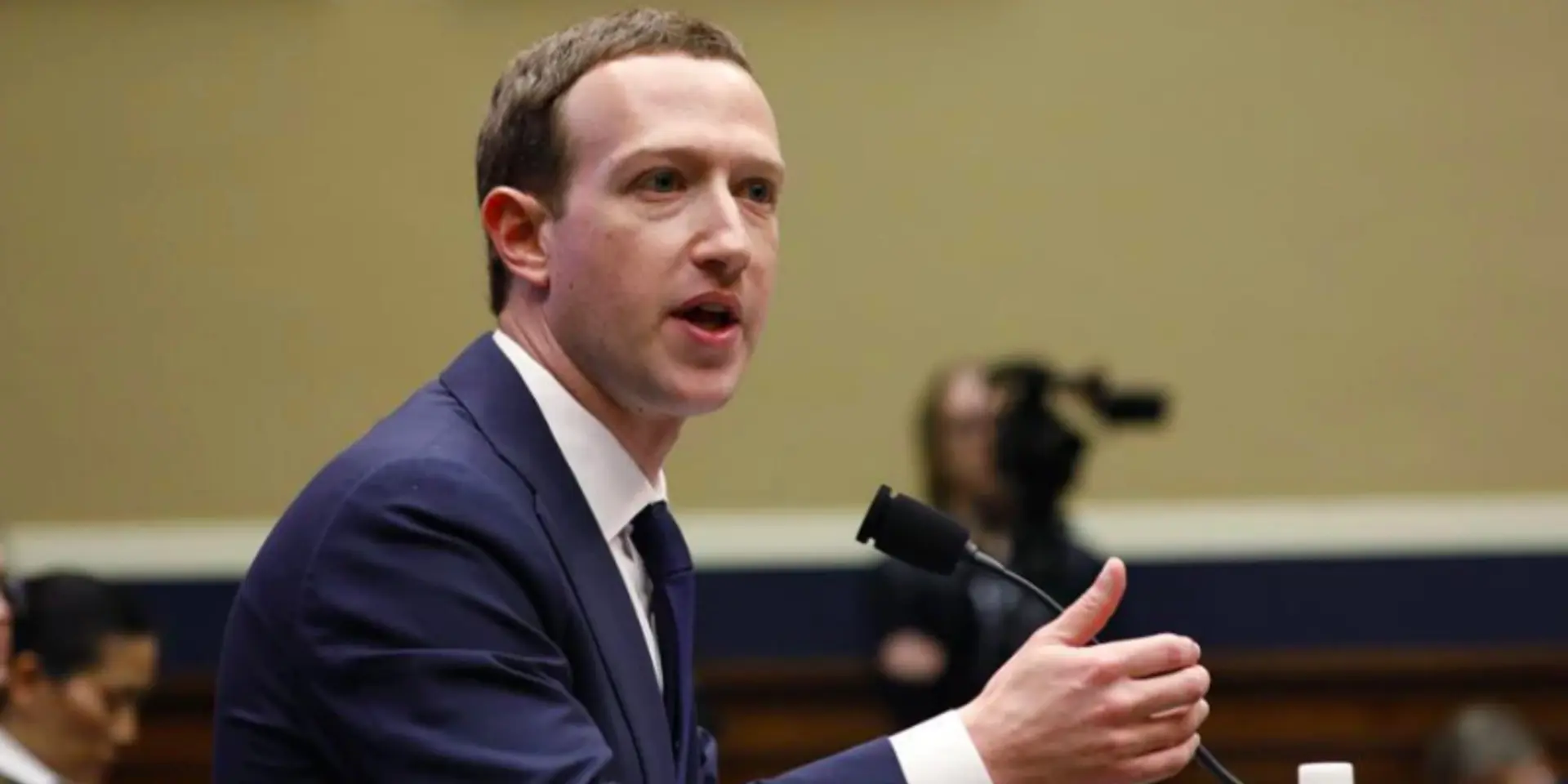 Facebook clarifies how and what data it collects even after you log out