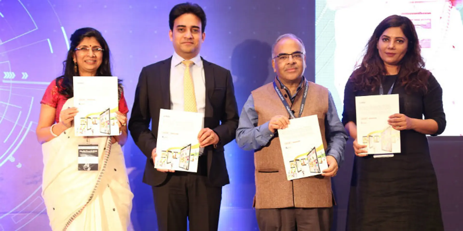 Mobile-first and Indian languages: discover the trends shaping Digital India