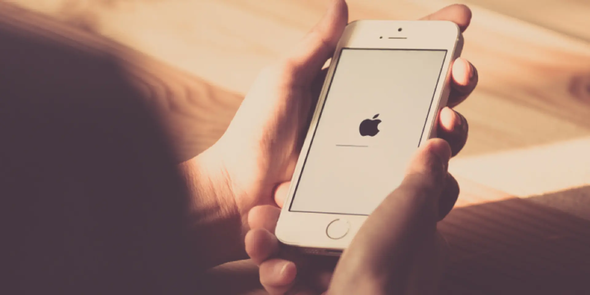 After the WhatsApp text bomb, iPhone message app now plagued by a black dot bug