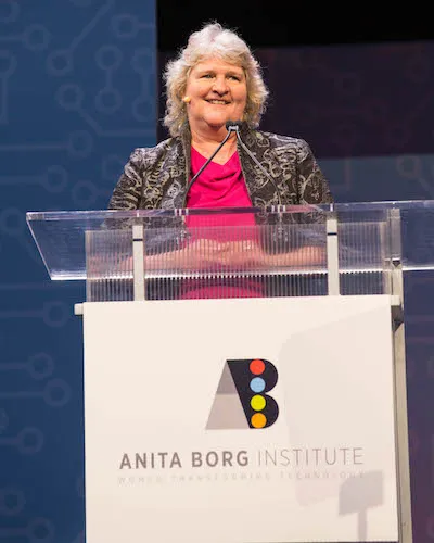 Rebecca Parsons receiving the Anita Borg Award, 2016 