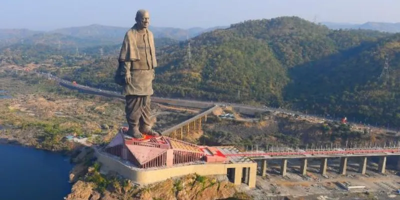 Statue of Unity at 182 m