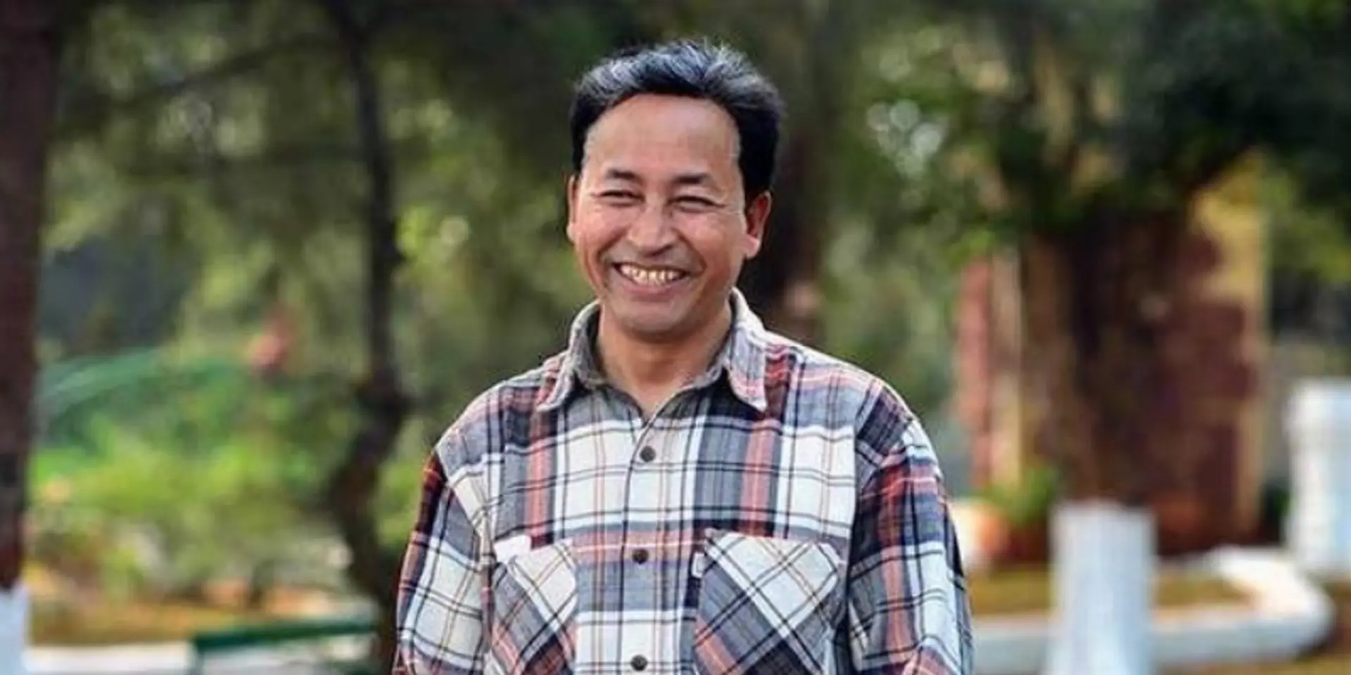 Sonam Wangchuk, the inspiration behind Phunsukh Wangdu, awarded honorary D.Litt degree by Symbiosis