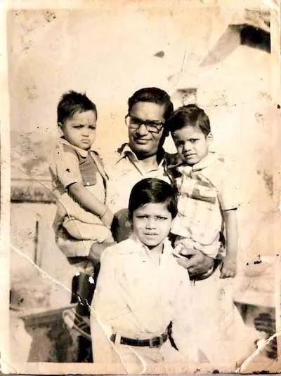 Jyoti's childhood photo (he's the one on extreme left)