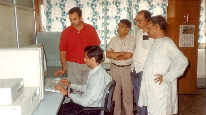 Anand with his team in early days of Persistent Systems