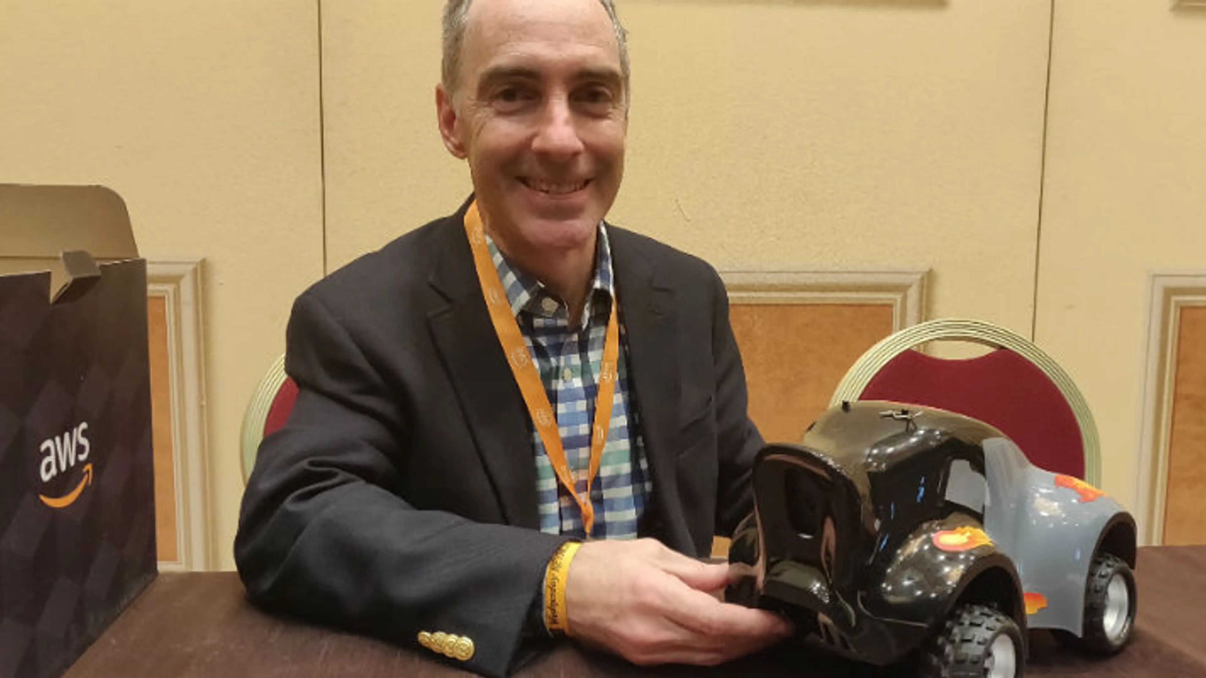 Here's what you need to know about the AWS DeepRacer, the miniature ...