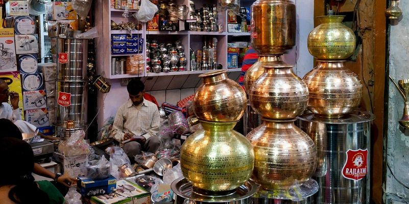 Online market taking the sheen off Dhanteras sales, complain local sellers