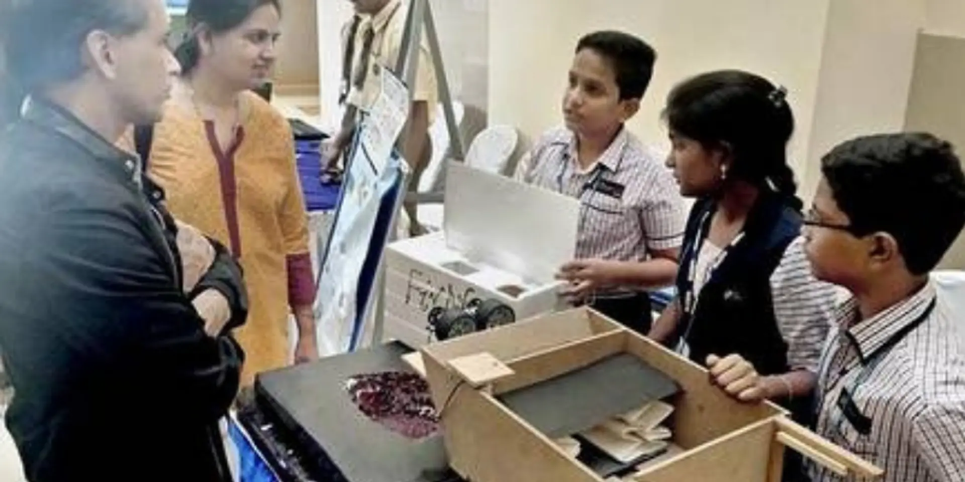 Pothole Warrior built by students wins prestigious Young Innovators’ Award at IIT Kharagpur