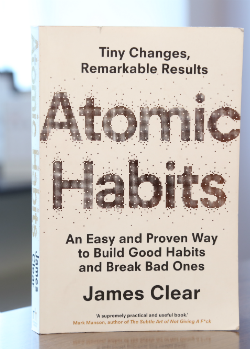atomic habits book near me