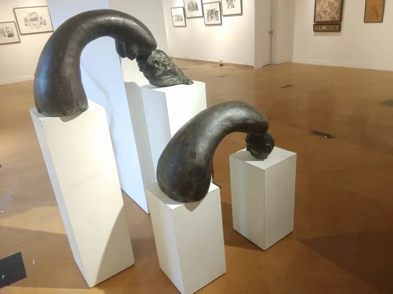 Exhibition at the India Habitat Centre, artists