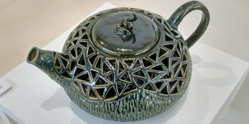 There is beauty in flaws, there are flaws in beauty - ceramic creativity at Bowl'd Over 2019