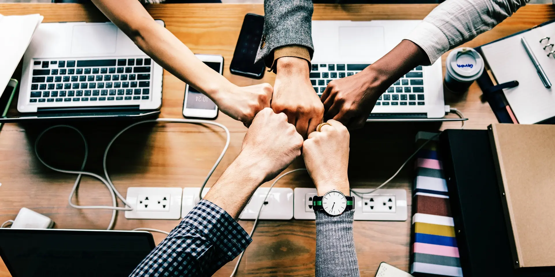 Top 10 strategies to build up a winning startup team