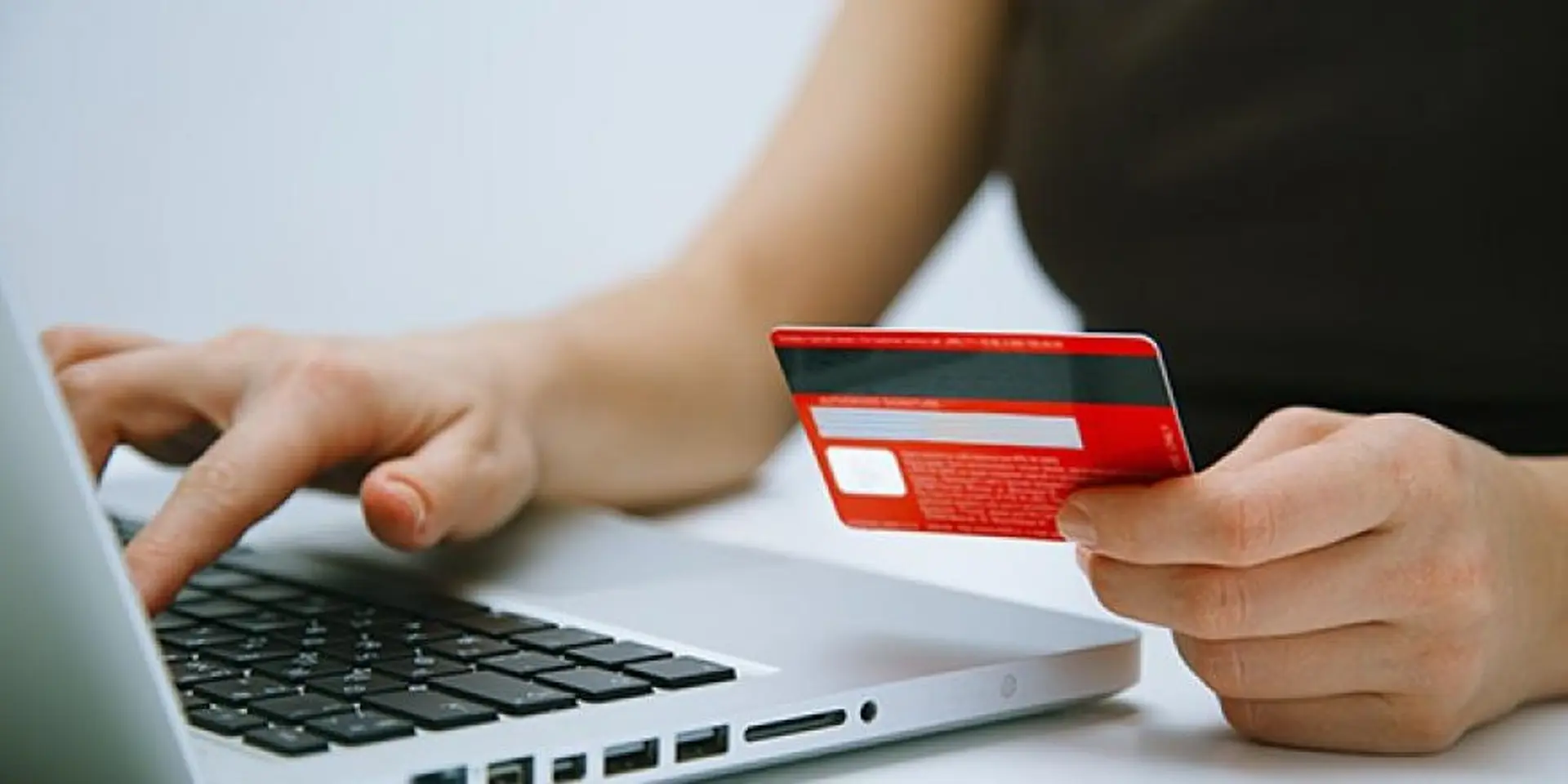 Cashless India- Importance, Implementations, Requirements and
Future!