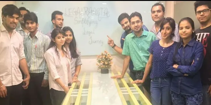 లీగల్ రాస్తా టీం
