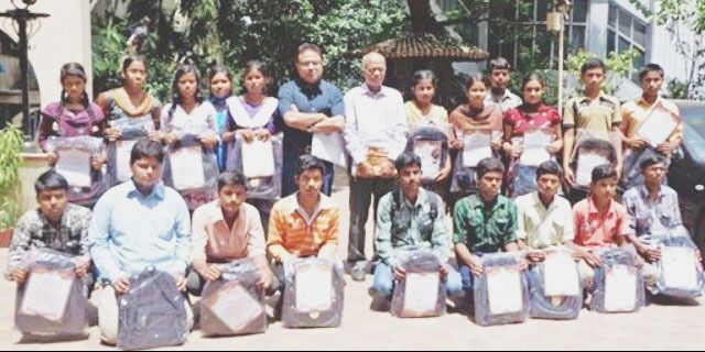 ড্রপ আউটদের জন্যে 'এসো কিছু করি'