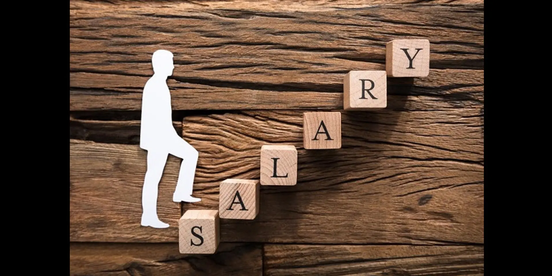 Freelancing vs Full-time Job: Pros & Cons