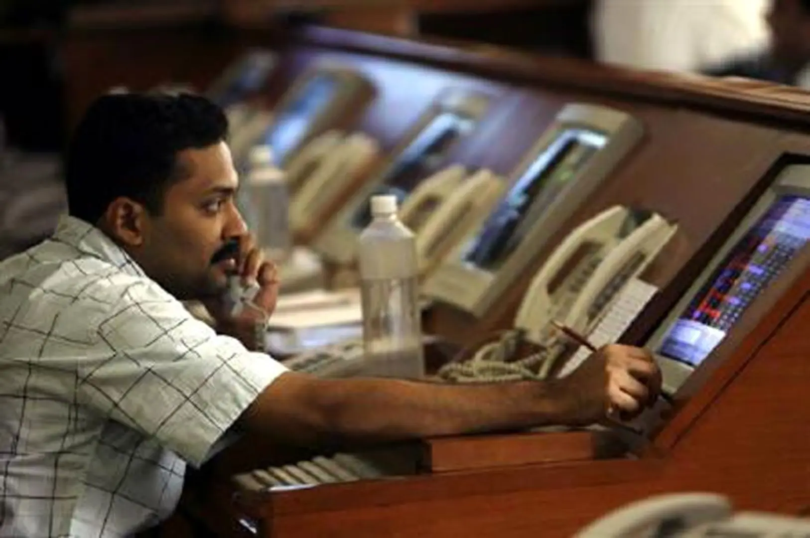 How to Become a Stockbroker