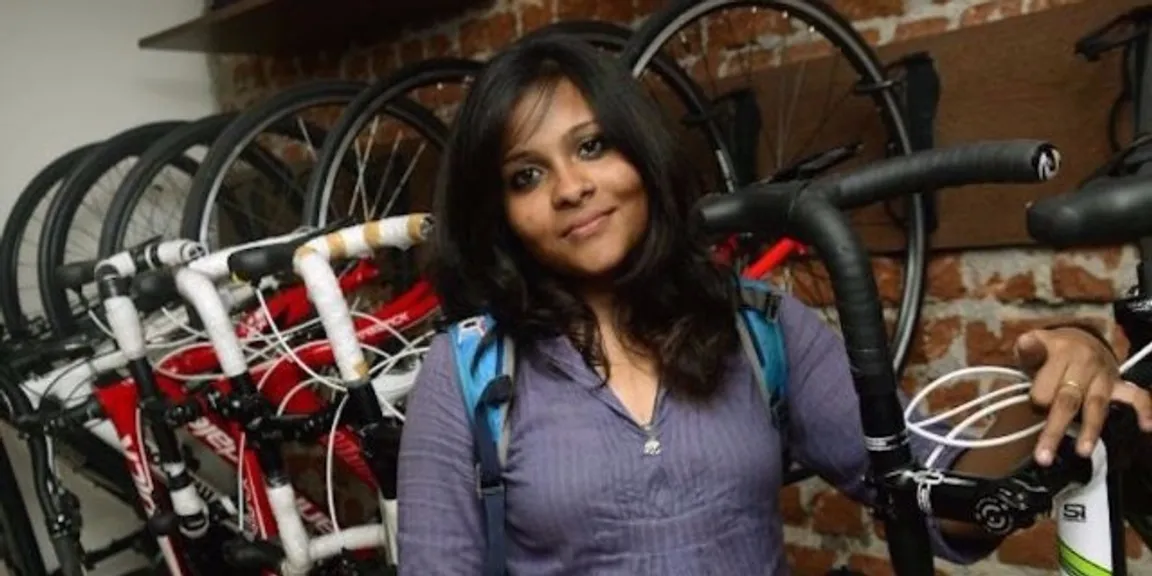 'महिलांच्या सुरक्षेचा संदेश घेऊन २१ वर्षांची अनाहीता फिरते सायकल घेऊन, काश्मीर ते कन्याकुमारीपर्यंत'