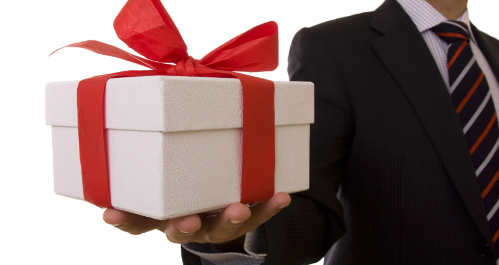 How gifting improves employee redemption?