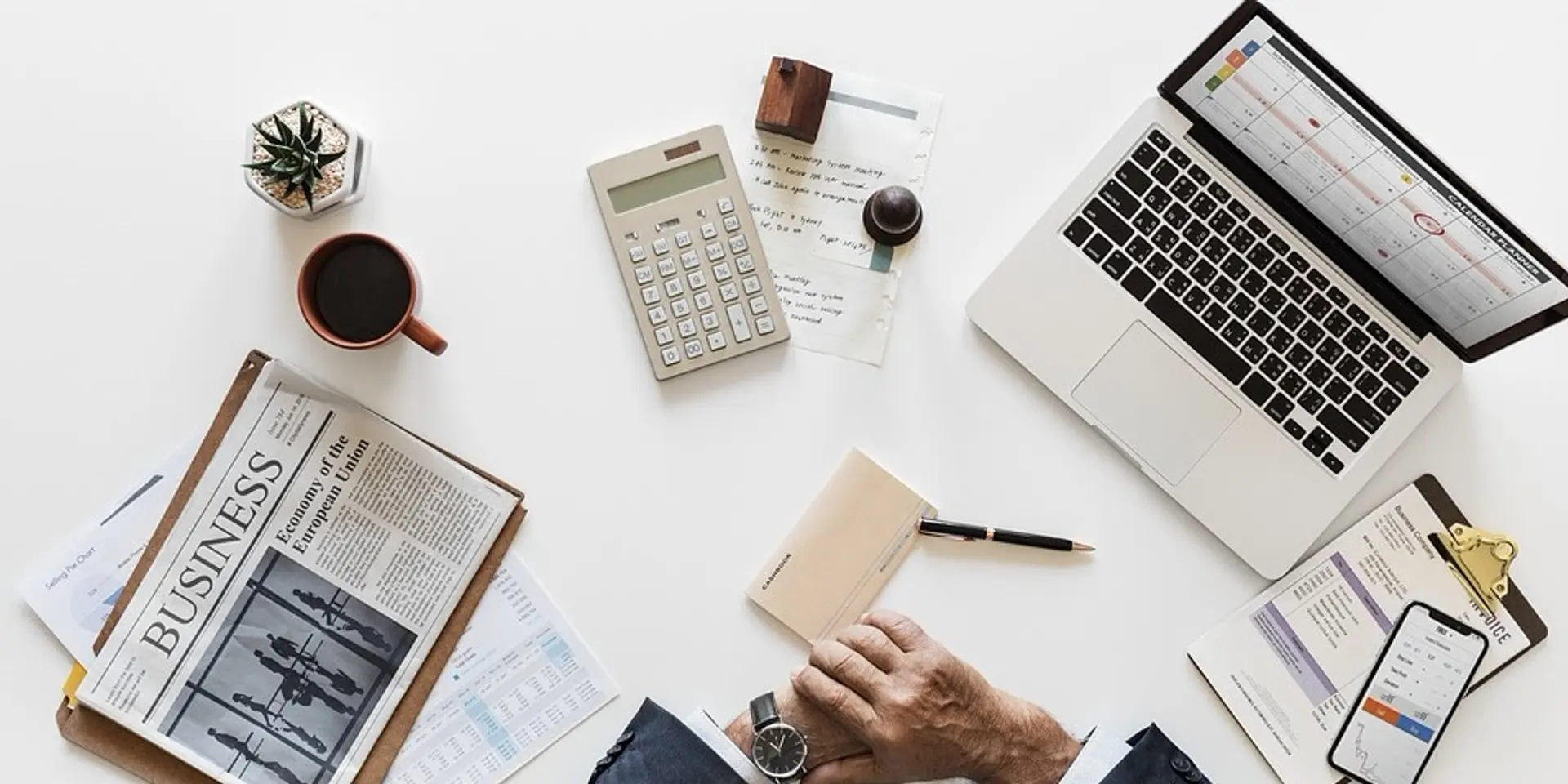 Eight Successful business features