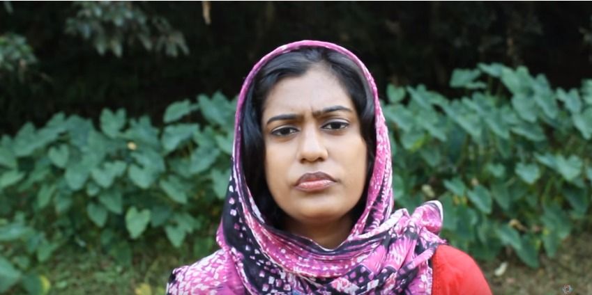 अपने वीडियो के दम पर लोगों की जान बचा रही है केरल की महिला बाइकर 