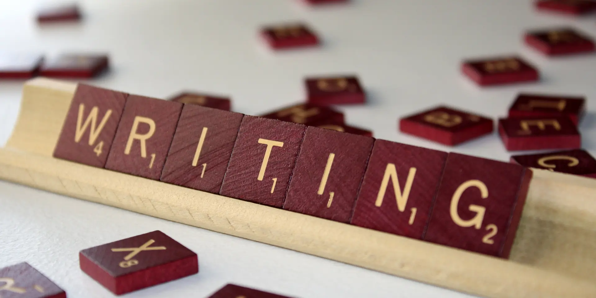 10 Useful Tips from Experts in Writing